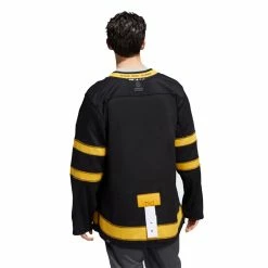 TORONTO MAPLE LEAFS X DREW HOUSE ADIDAS ADIZERO PRIMEGREEN AUTHENTIC BLACK REVERSIBLE THIRD JERSEY -Jersey shop ADIDAS AUTHENTIC TORONTO MAPLE LEAFS X DREW HOUSE ALTERNATE JERSEY ELEVEN