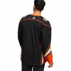 ANAHEIM DUCKS ADIDAS ADIZERO PRIMEGREEN AUTHENTIC BLACK HOME JERSEY -Jersey shop ANAHEIM DUCKS ADIDAS ADIZERO PRIMEGREEN AUTHENTIC BLACK HOME JERSEY MODEL BACK