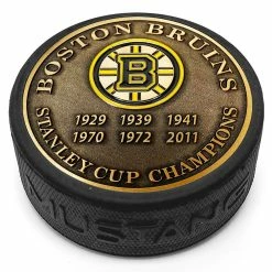 Mustang BOSTON BRUINS 6-TIME STANLEY CUP CHAMPIONS MEDALLION COLLECTION PUCK