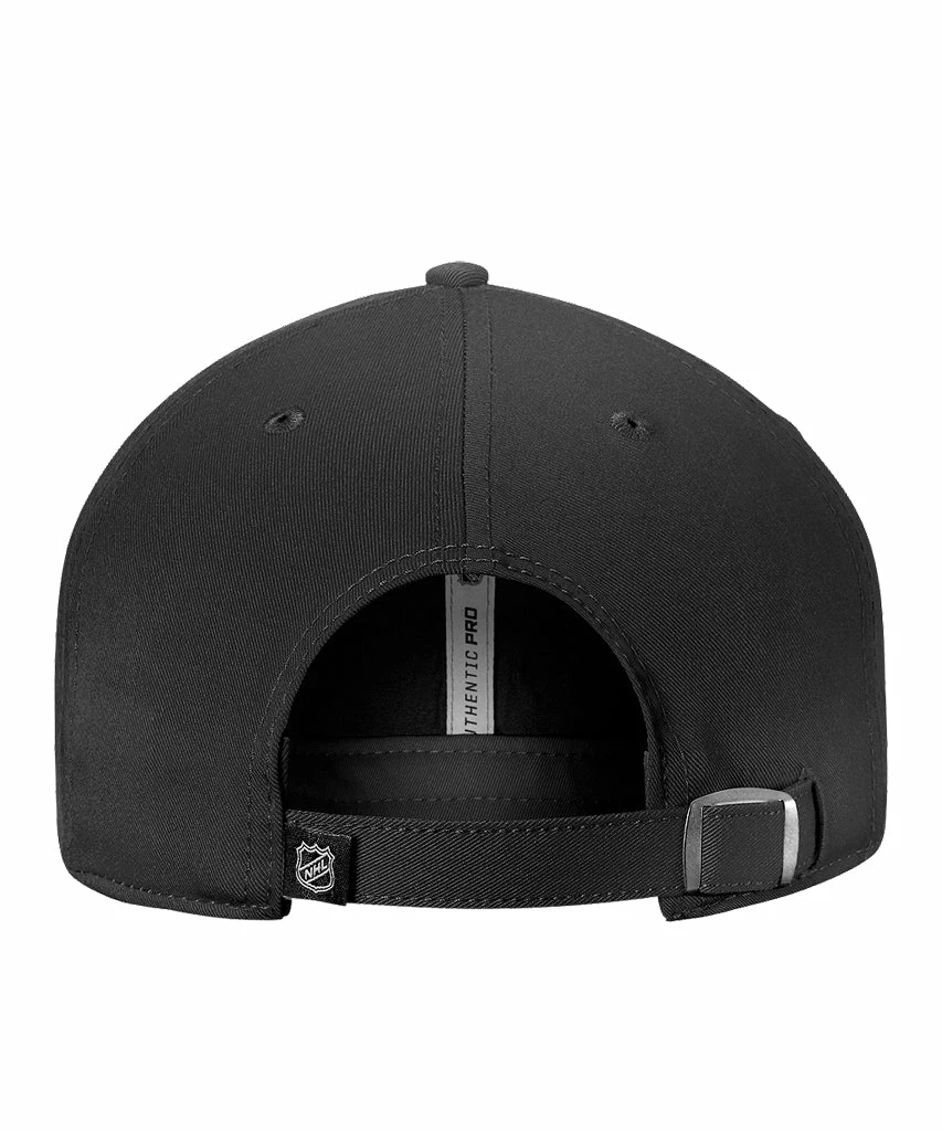 CALGARY FLAMES FANATICS MEN'S RINKSIDE FUNDAMENTAL ADJUSTABLE HAT - BLACK 4 CALGARY FLAMES FANATICS MEN'S RINKSIDE FUNDAMENTAL ADJUSTABLE HAT - BLACK - Image 2