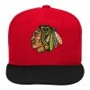 Outer Stuff CHICAGO BLACKHAWKS KID'S 2-TONE FLATBRIM SNAPBACK HAT -Jersey shop Chicago Blackhawks Kids Flatbrim 2 Tone Snapback Hat Front