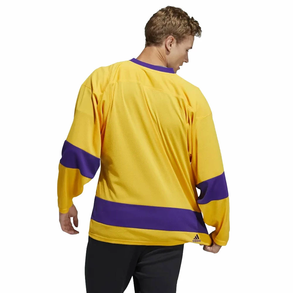 LOS ANGELES KINGS ADIDAS TEAM CLASSICS ADULT YELLOW HOCKEY JERSEY 5 LOS ANGELES KINGS ADIDAS TEAM CLASSICS ADULT YELLOW HOCKEY JERSEY - Image 3