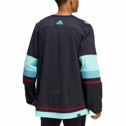SEATTLE KRAKEN ADIDAS ADIZERO PRIMEGREEN AUTHENTIC NAVY HOME JERSEY -Jersey shop SEATTLE KRAKEN ADIDAS ADIZERO PRIMEGREEN AUTHENTIC NAVY HOME JERSEY MODEL BACK