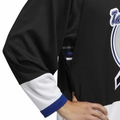 TAMPA BAY LIGHTNING ADIDAS TEAM CLASSICS ADULT BLACK HOCKEY JERSEY -Jersey shop TAMPA BAY LIGHTNING ADIDAS TEAM CLASSICS ADULT BLACK HOCKEY JERSEY arms